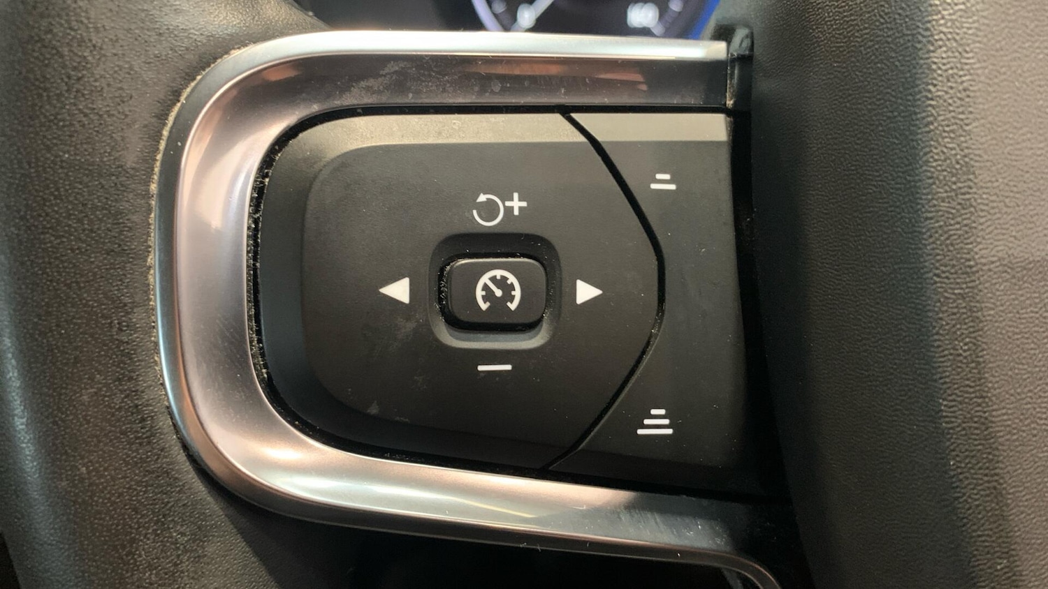 Used Volvo XC40 2020 for sale - 76398683: Photo 21