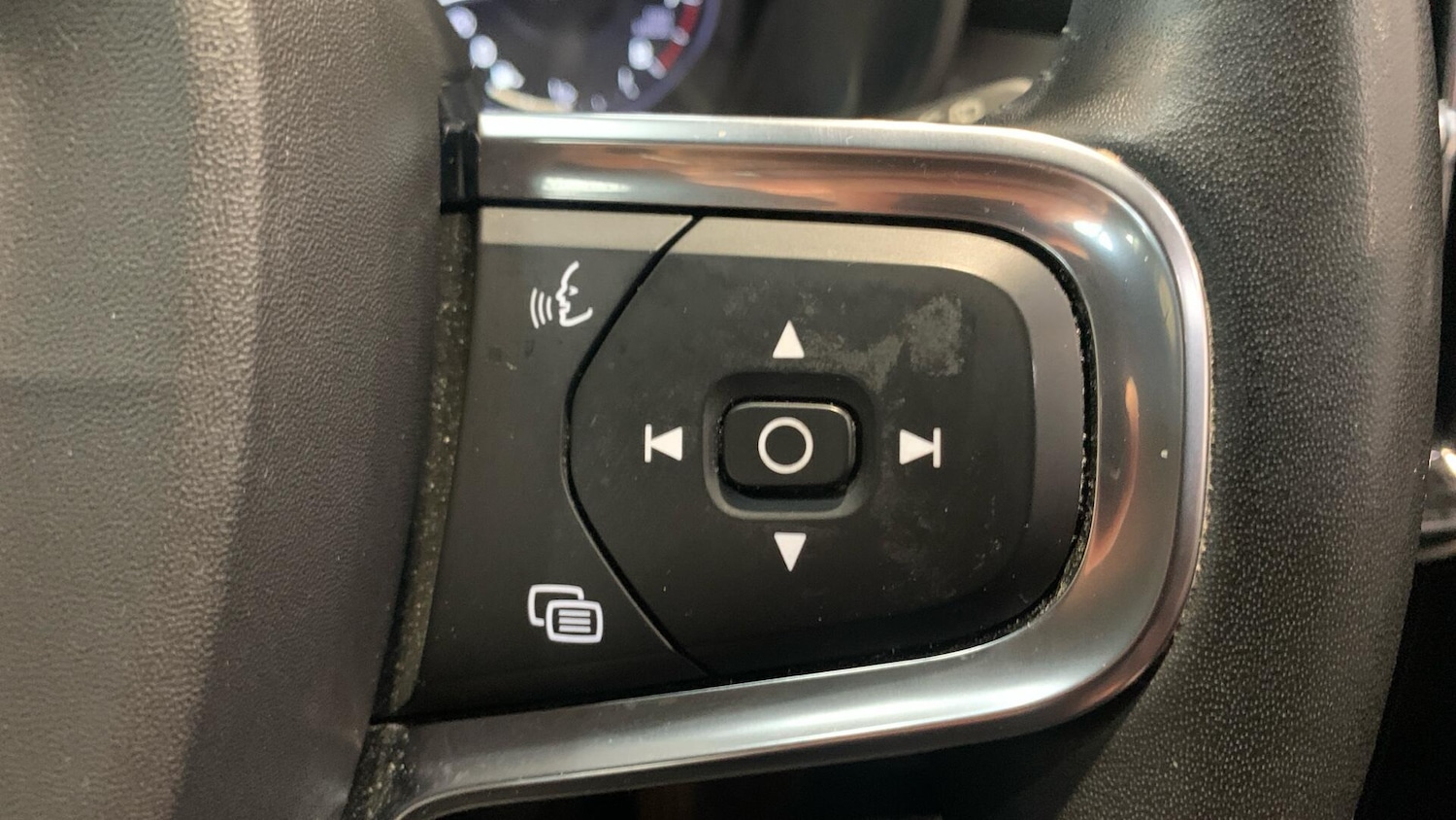 Used Volvo XC40 2020 for sale - 76398683: Photo 22