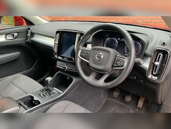 Used Volvo XC40 2020 for sale - 76398683: Photo