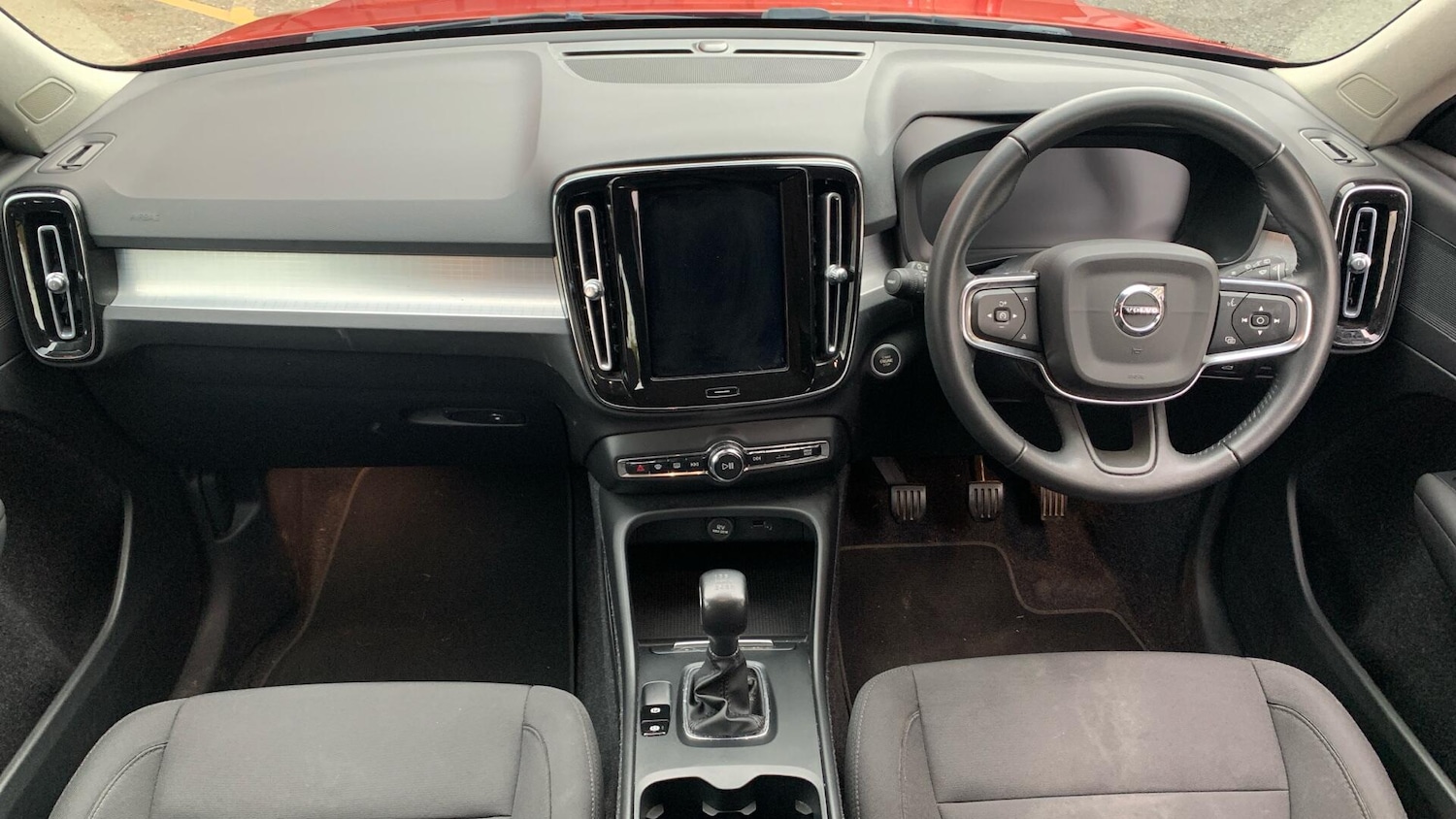 Used Volvo XC40 2020 for sale - 76398683: Photo 5