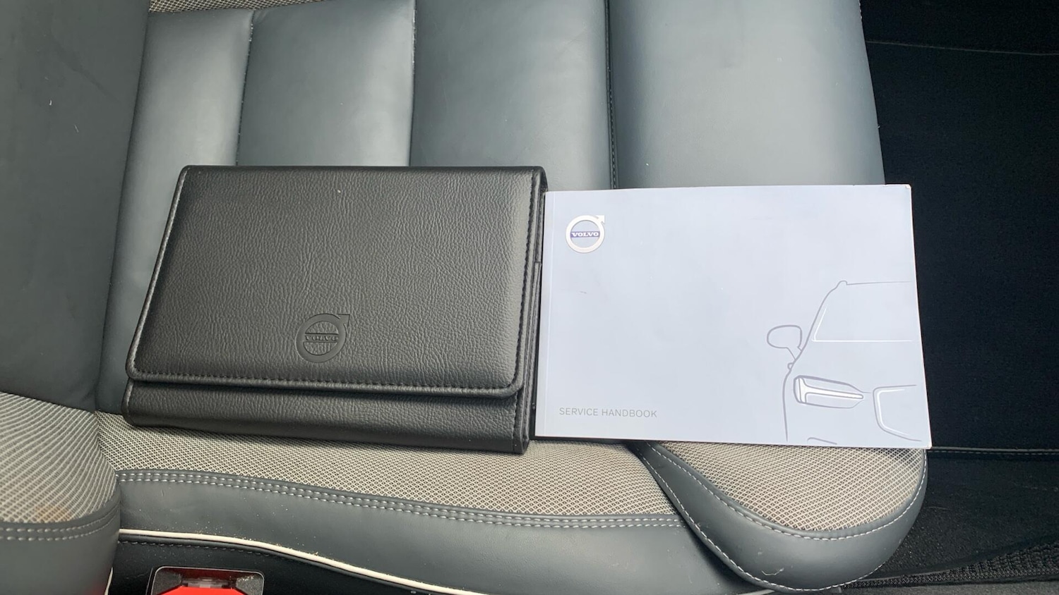 Used Volvo XC60 2020 for sale - 76607357: Photo 15