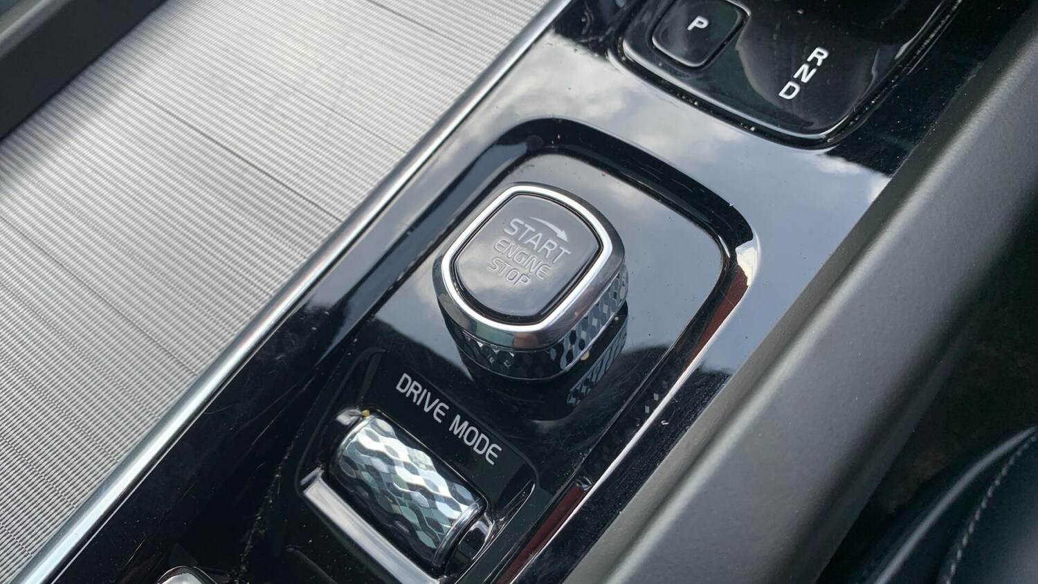 Used Volvo XC60 2020 for sale - 76607357: Photo 28