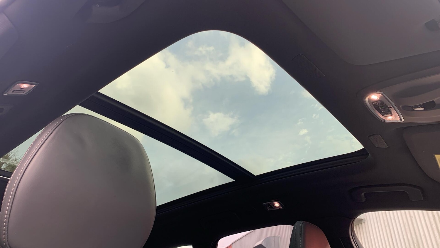 Used Volvo XC60 2020 for sale - 76607357: Photo 32