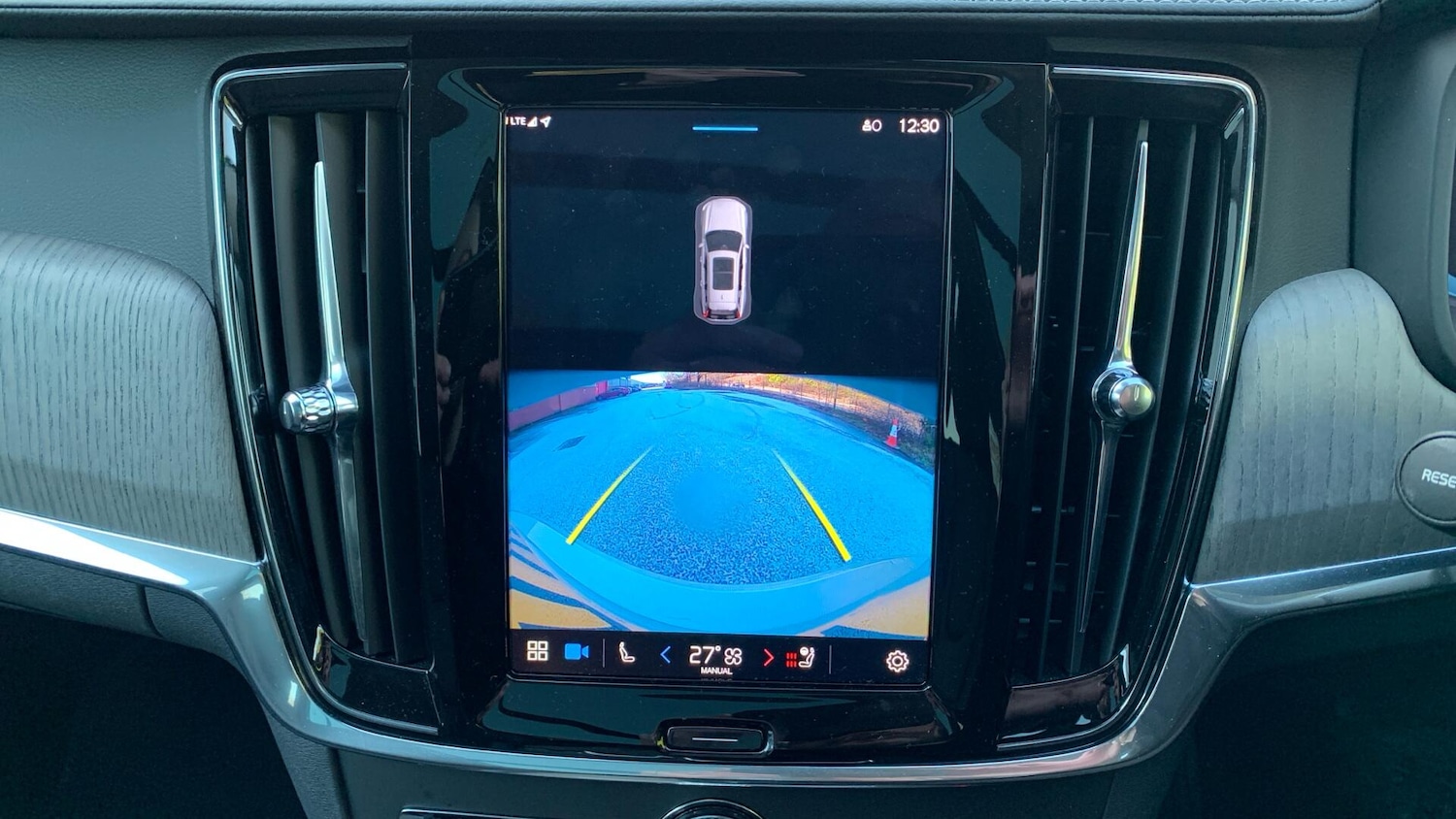 Used Volvo V90 Cross Country 2021 for sale - 77175764: Photo 19