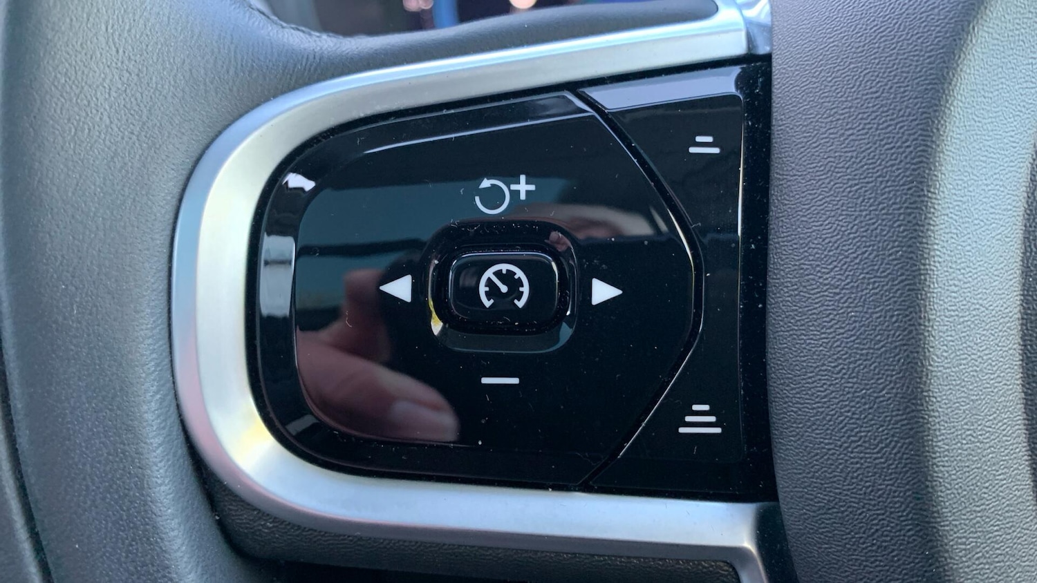 Used Volvo V90 Cross Country 2021 for sale - 77175764: Photo 21