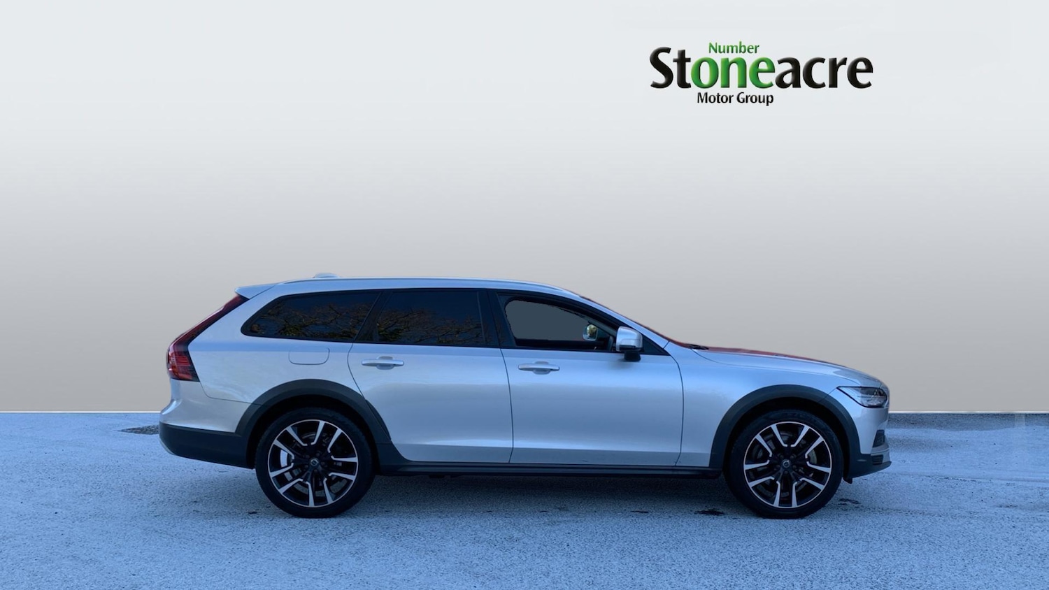 Used Volvo V90 Cross Country 2021 for sale - 77175764: Photo 3