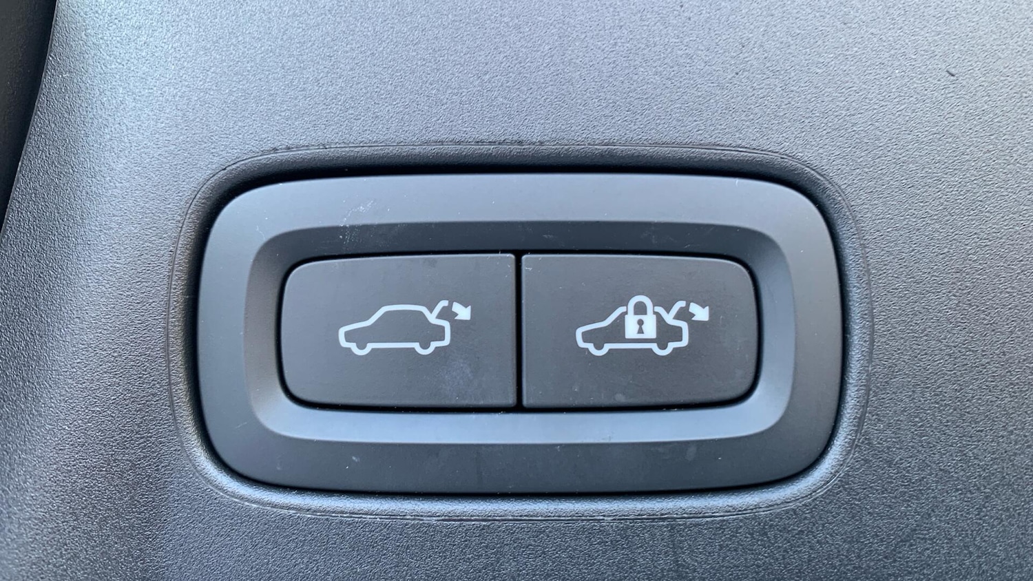 Used Volvo V90 Cross Country 2021 for sale - 77175764: Photo 35