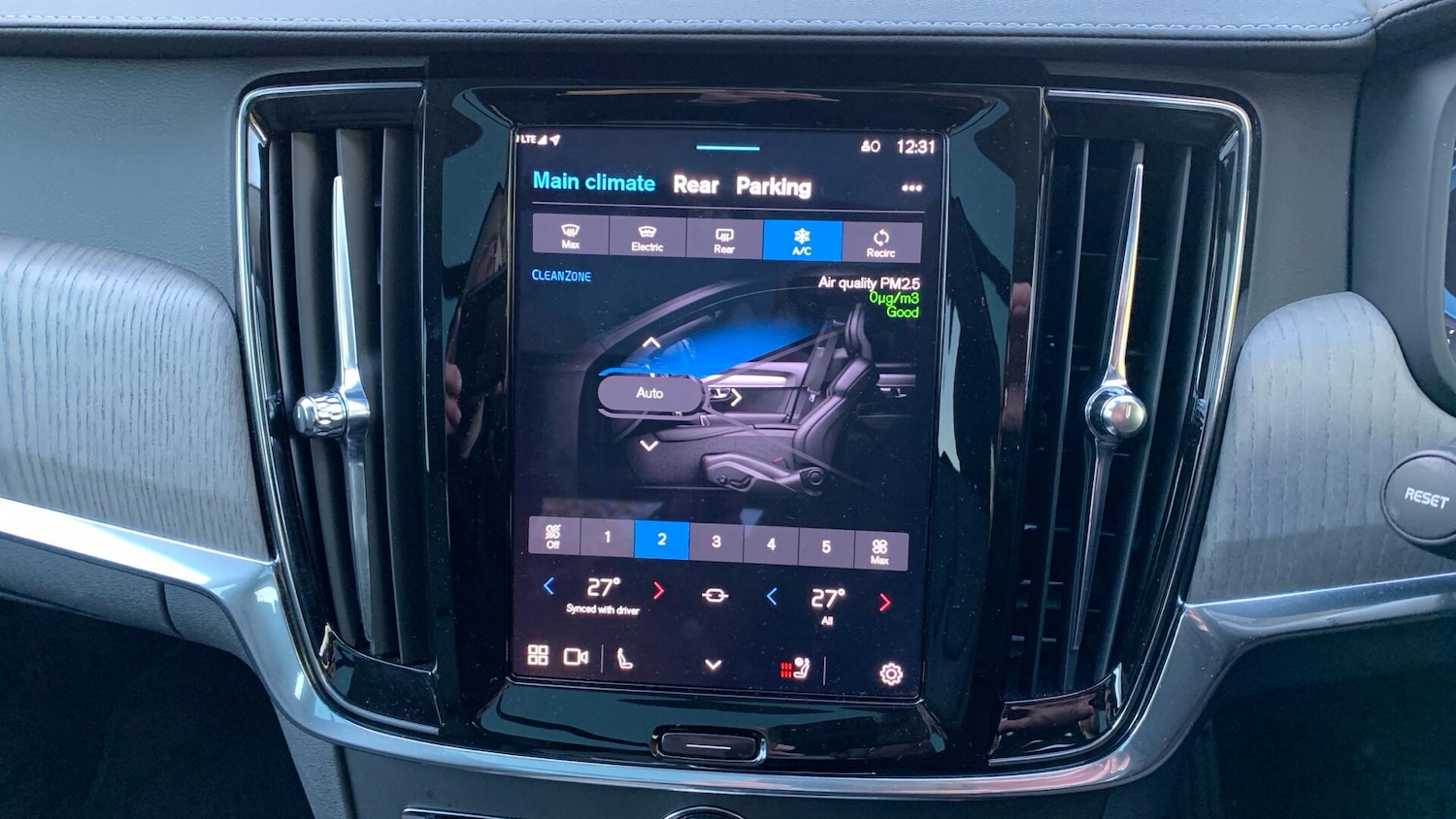 Used Volvo V90 Cross Country 2021 for sale - 77175764: Photo 40