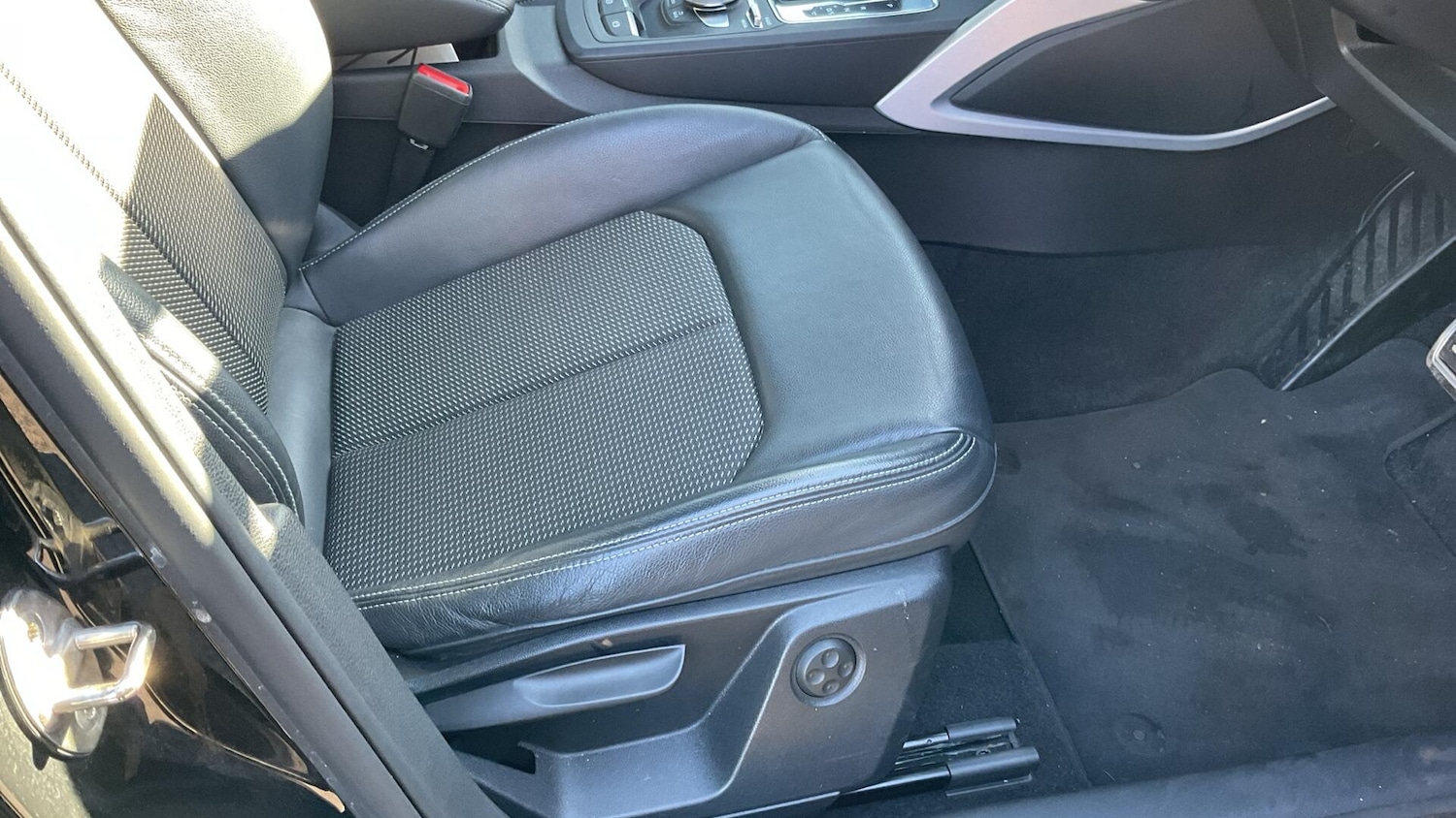 Used Audi Q2 2021 for sale - 76839560: Photo 30