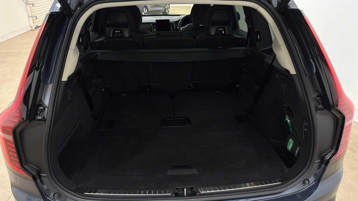 Used Volvo XC90 2025 for sale - 76388771: Photo 15