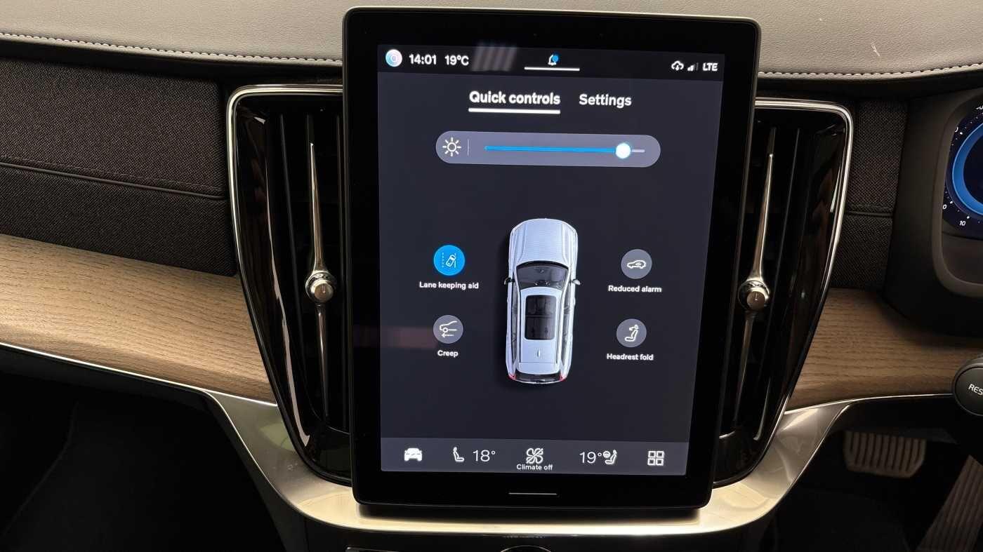 Used Volvo XC90 2025 for sale - 76388771: Photo 35