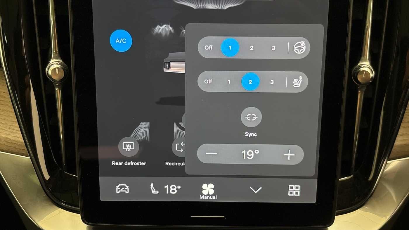 Used Volvo XC90 2025 for sale - 76388771: Photo 41