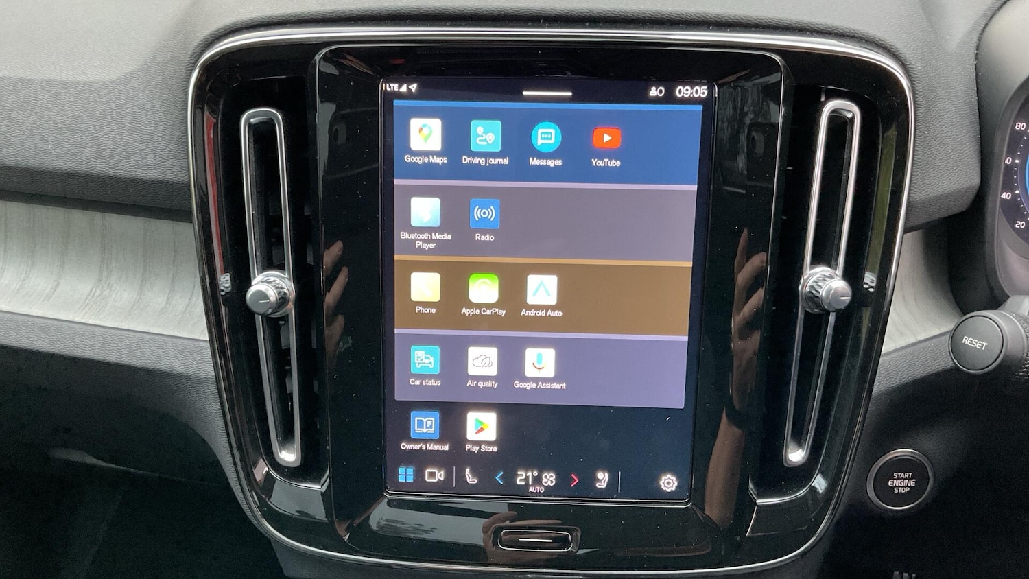 Used Volvo XC40 2024 for sale - 76825027: Photo 13