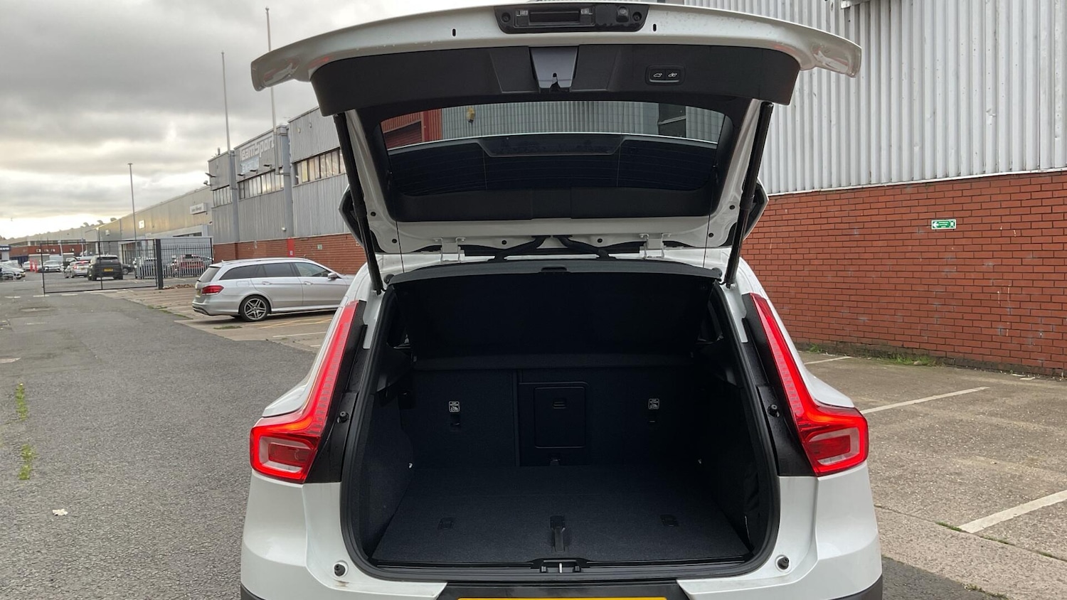 Used Volvo XC40 2024 for sale - 76825027: Photo 14