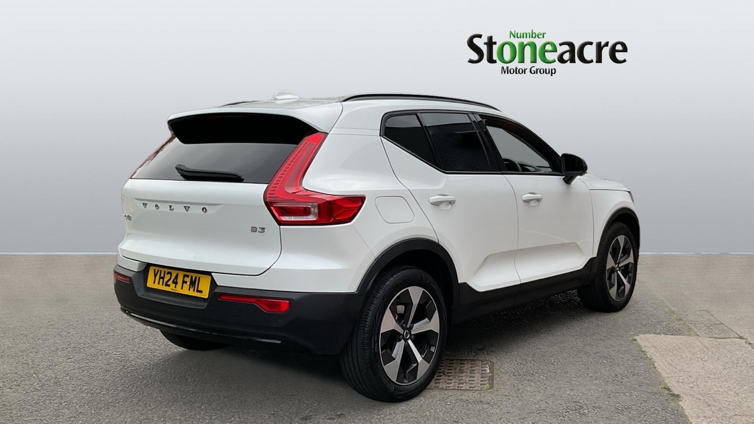 Used Volvo XC40 2024 for sale - 76825027: Photo 2