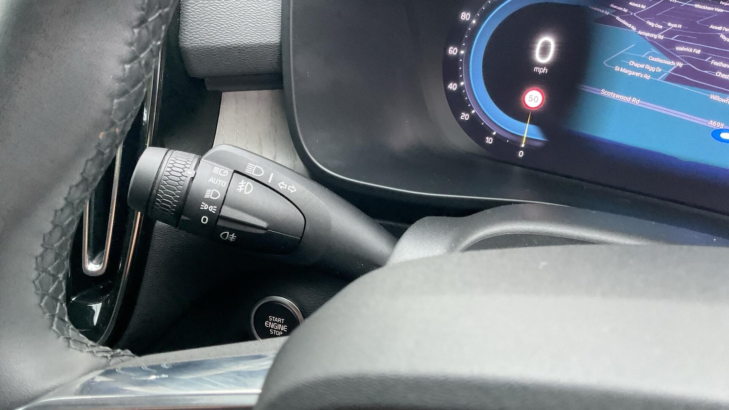 Used Volvo XC40 2024 for sale - 76825027: Photo 21