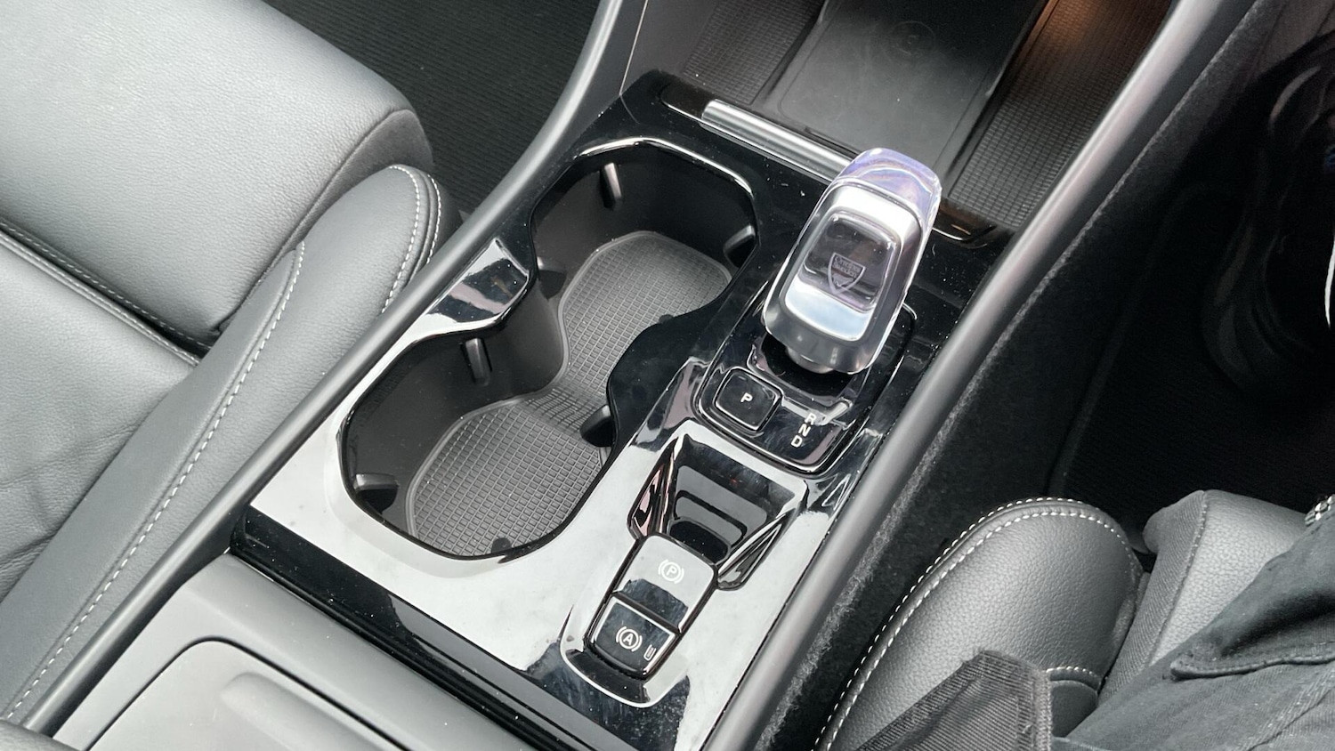 Used Volvo XC40 2024 for sale - 76825027: Photo 27