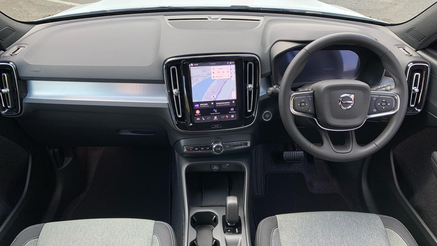 Used Volvo XC40 2025 for sale - 77203186: Photo 6