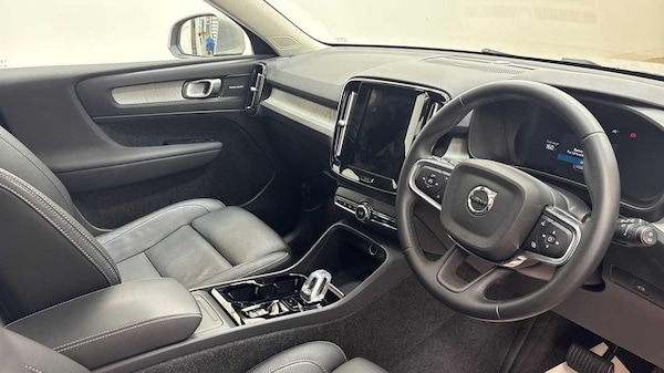 Used Volvo XC40 2024 for sale - 76295772: Photo 10