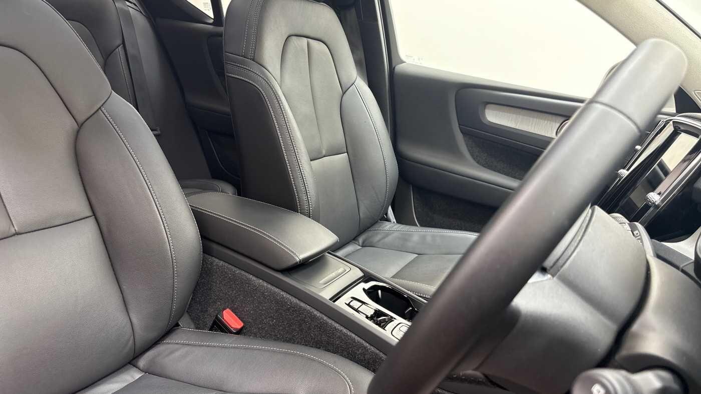 Used Volvo XC40 2024 for sale - 76295772: Photo 30