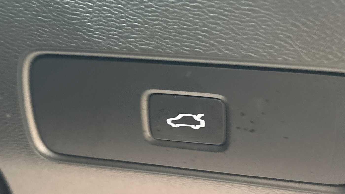 Used Volvo XC40 2024 for sale - 76295772: Photo 31