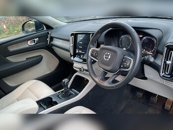 Used Volvo XC40 2020 for sale - 77202945: Photo