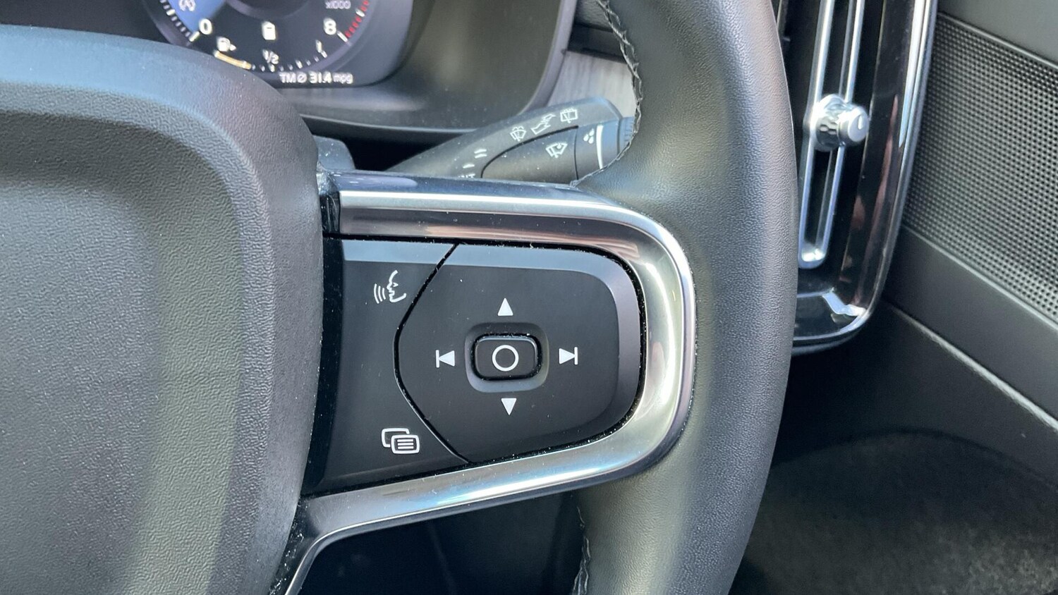 Used Volvo XC40 2021 for sale - 77838500: Photo 22