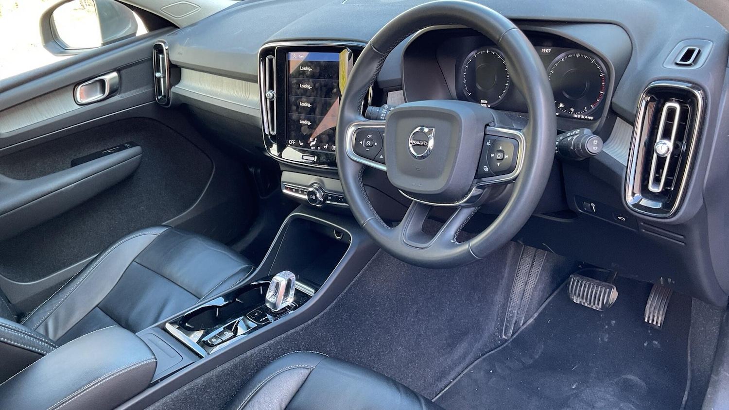 Used Volvo XC40 2021 for sale - 77838500: Photo 4