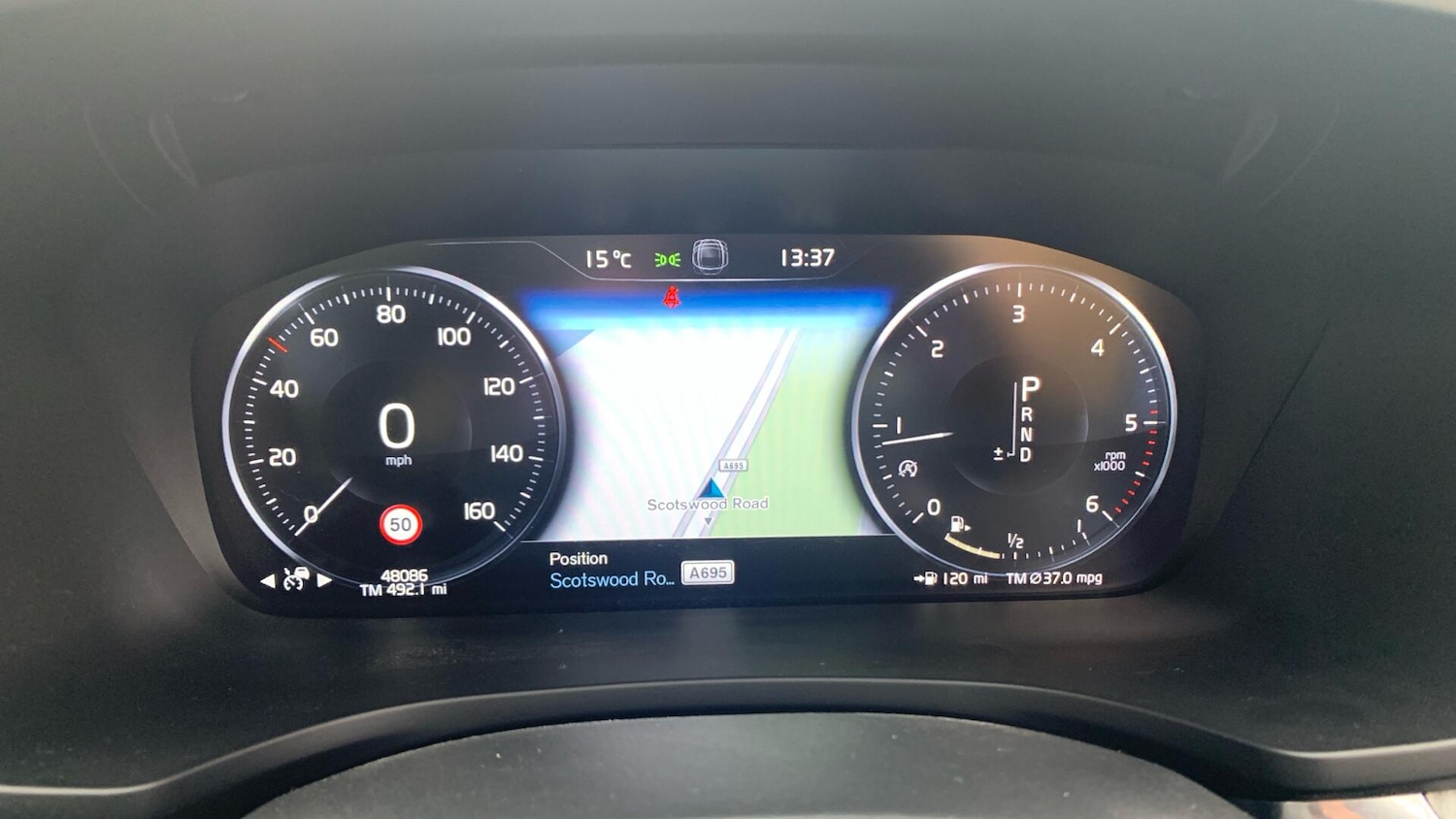 Used Volvo V60 2018 for sale - 76702154: Photo 11