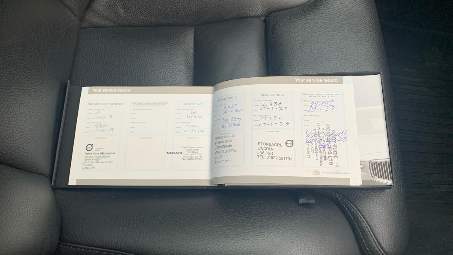 Used Volvo V60 2018 for sale - 76702154: Photo 15