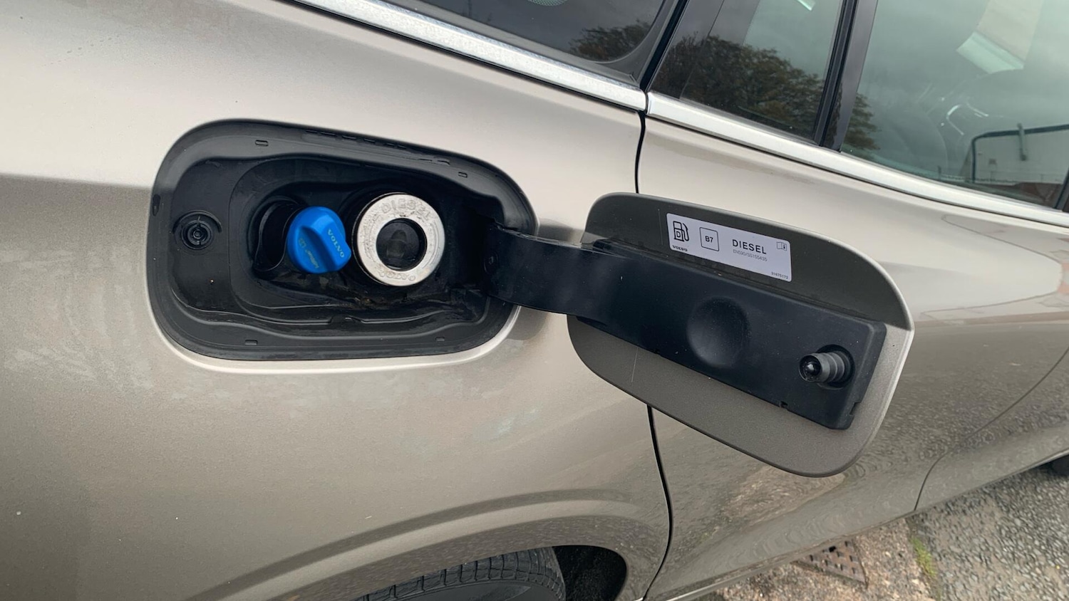 Used Volvo V60 2018 for sale - 76702154: Photo 16