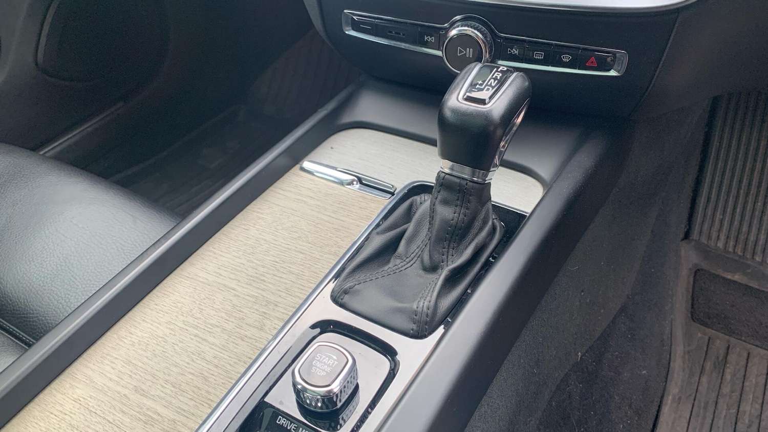 Used Volvo V60 2018 for sale - 76702154: Photo 26