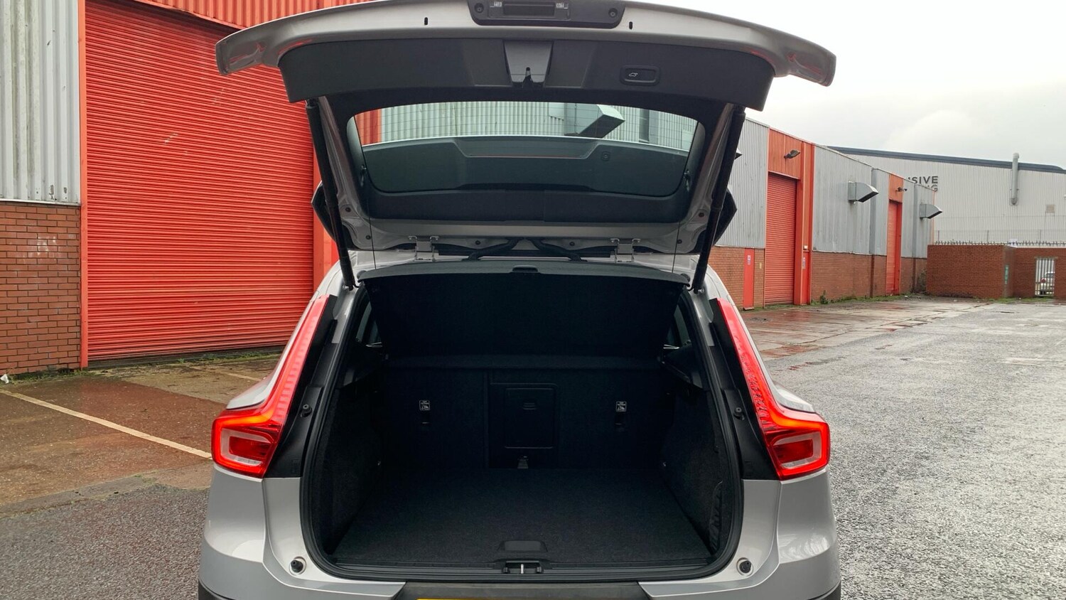 Used Volvo XC40 for sale - 77469363: Photo 13