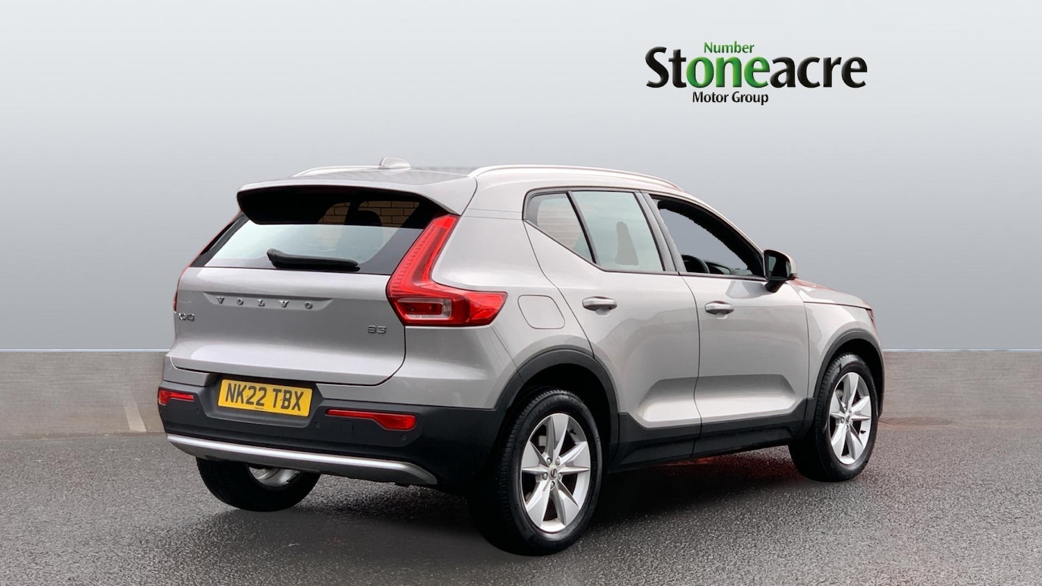 Used Volvo XC40 for sale - 77469363: Photo 2