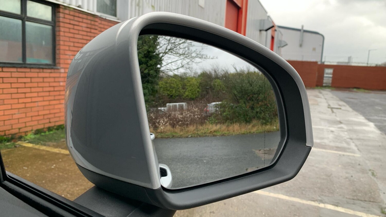 Used Volvo XC40 for sale - 77469363: Photo 32