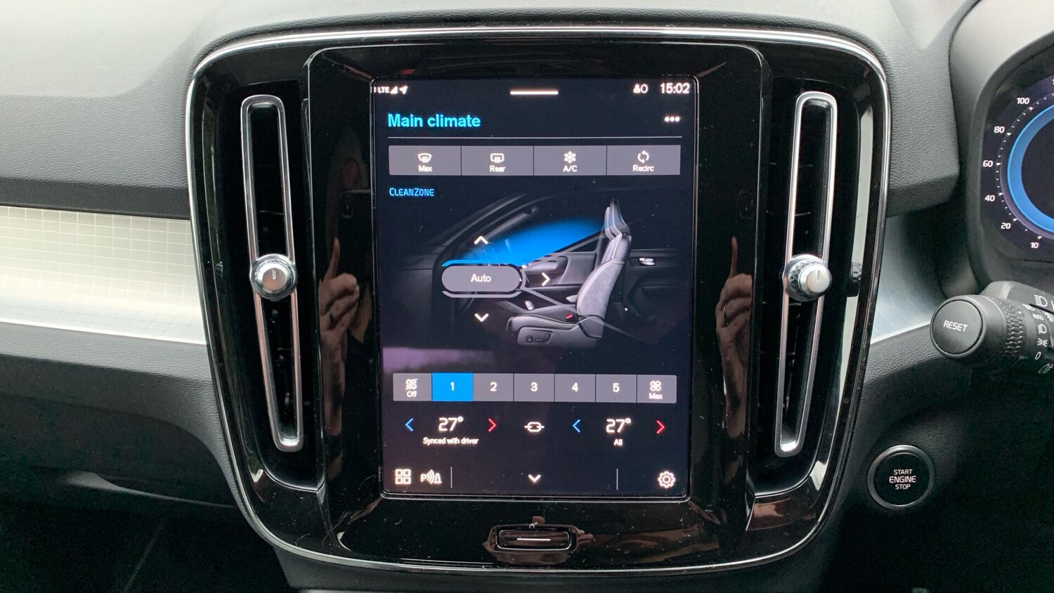 Used Volvo XC40 for sale - 77469363: Photo 39