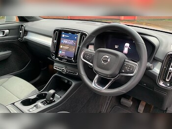 Used Volvo XC40 2022 for sale - 77469363: Photo