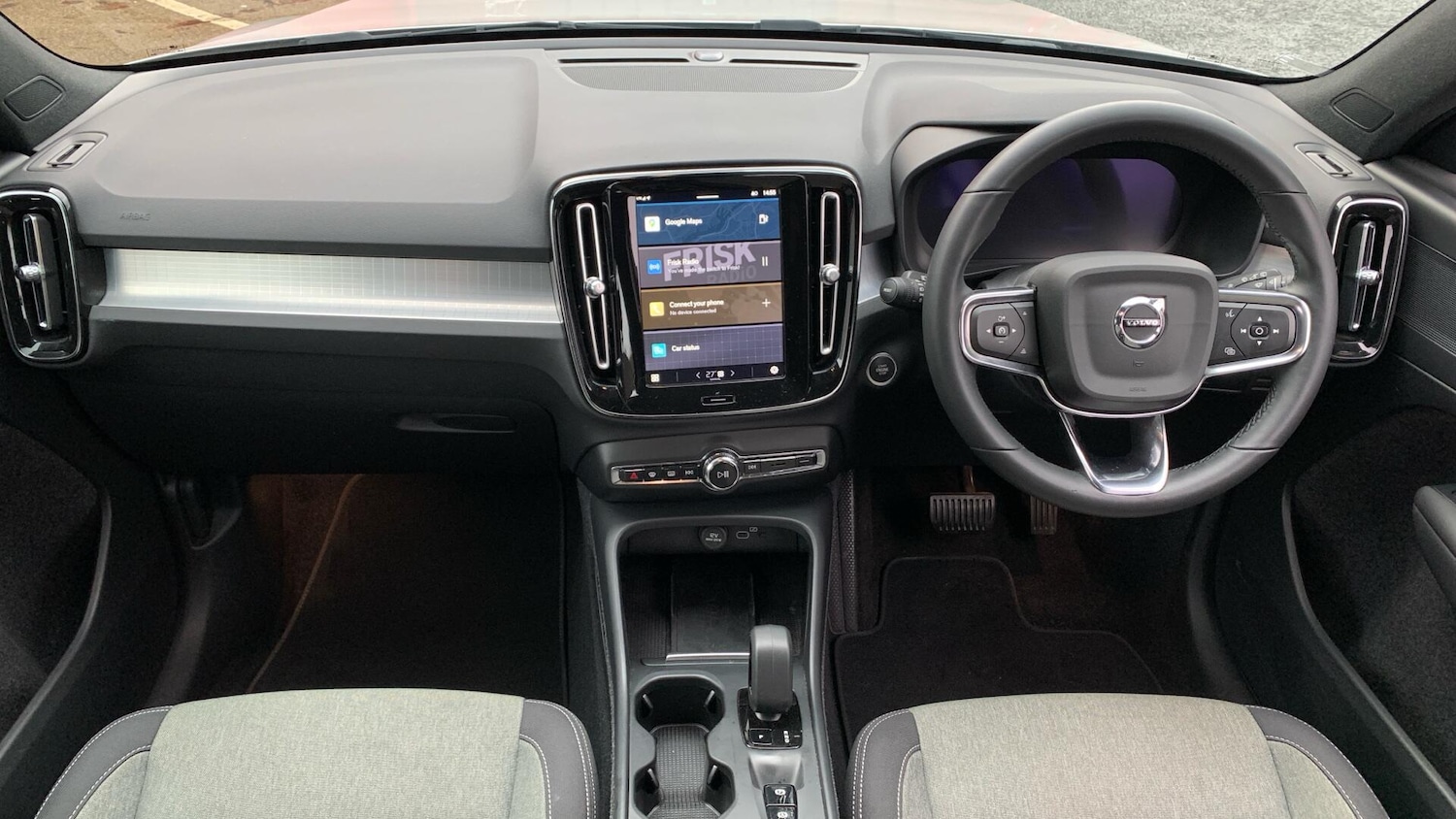 Used Volvo XC40 for sale - 77469363: Photo 5