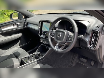 Used Volvo XC40 2025 for sale - 78684909: Photo
