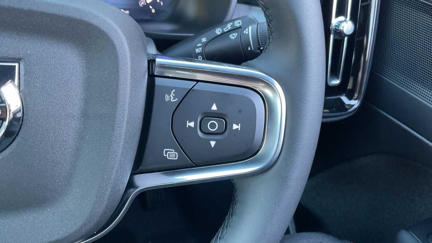 Used Volvo XC40 2025 for sale - 77377595: Photo 15