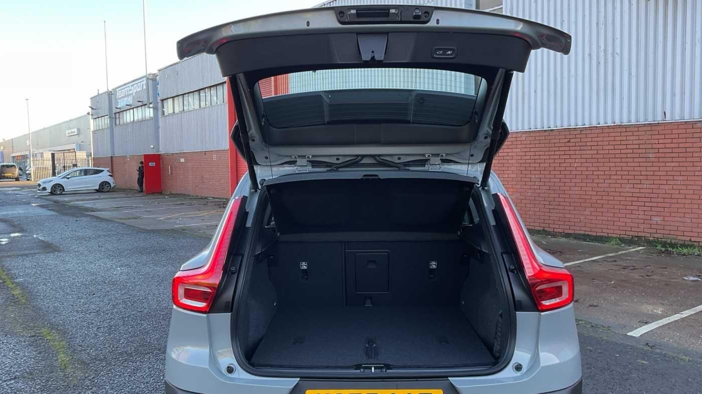 Used Volvo XC40 2025 for sale - 77377595: Photo 30