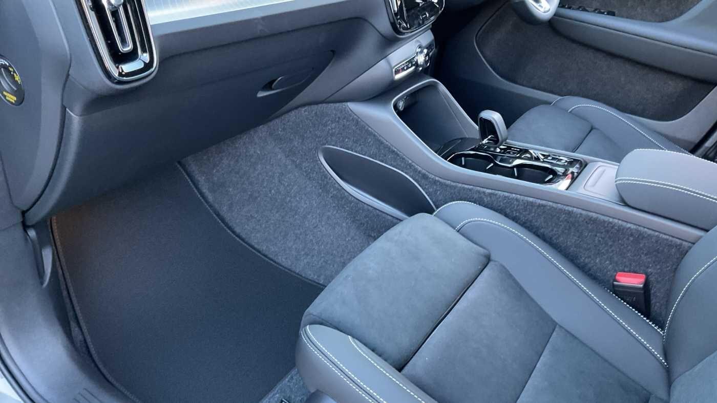 Used Volvo XC40 2025 for sale - 77377595: Photo 33