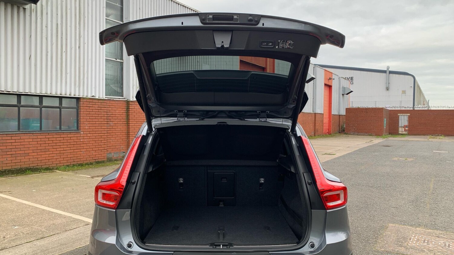 Used Volvo XC40 2019 for sale - 78156898: Photo 13