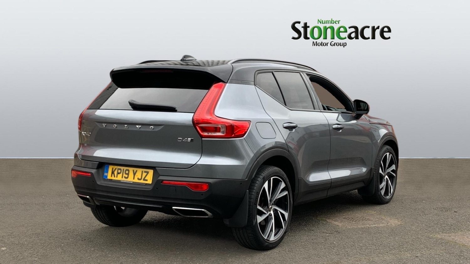 Used Volvo XC40 2019 for sale - 78156898: Photo 2