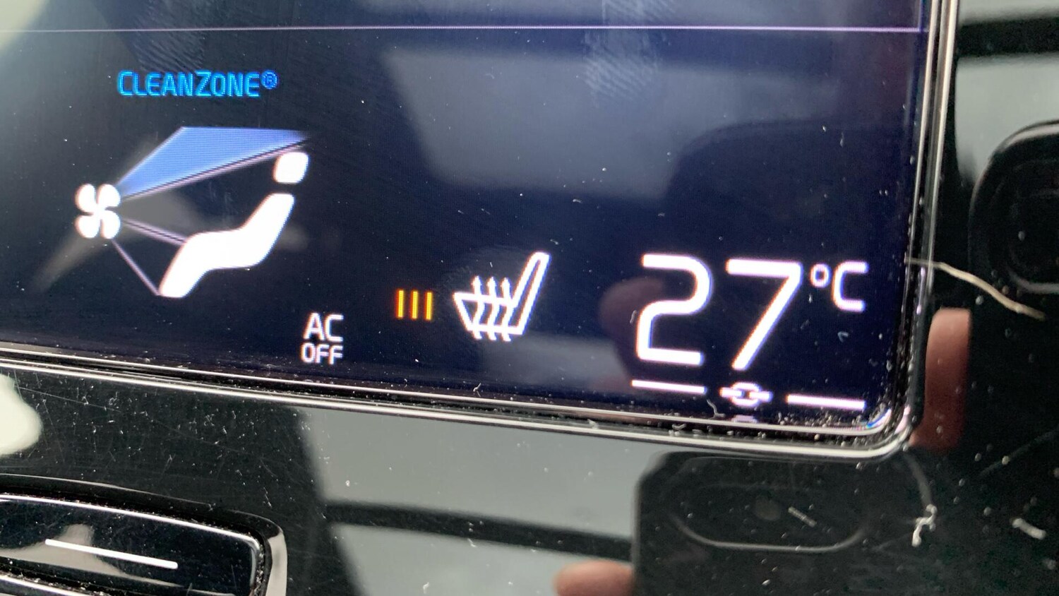 Used Volvo XC40 2019 for sale - 78156898: Photo 25