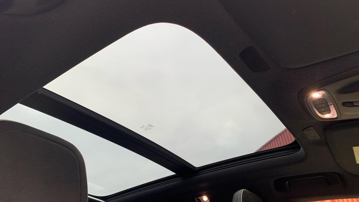 Used Volvo XC40 2019 for sale - 78156898: Photo 31