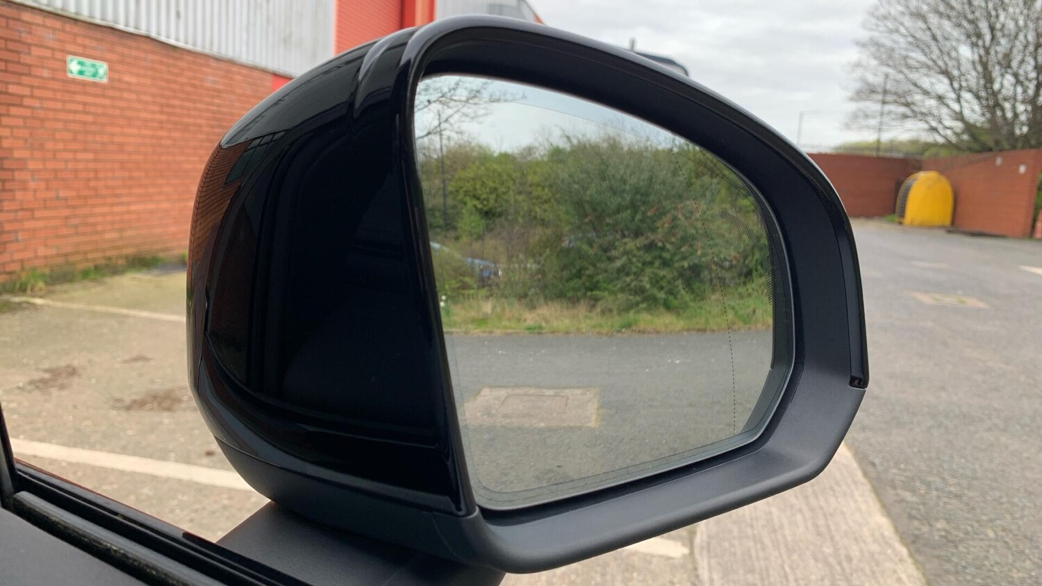 Used Volvo XC40 2019 for sale - 78156898: Photo 32