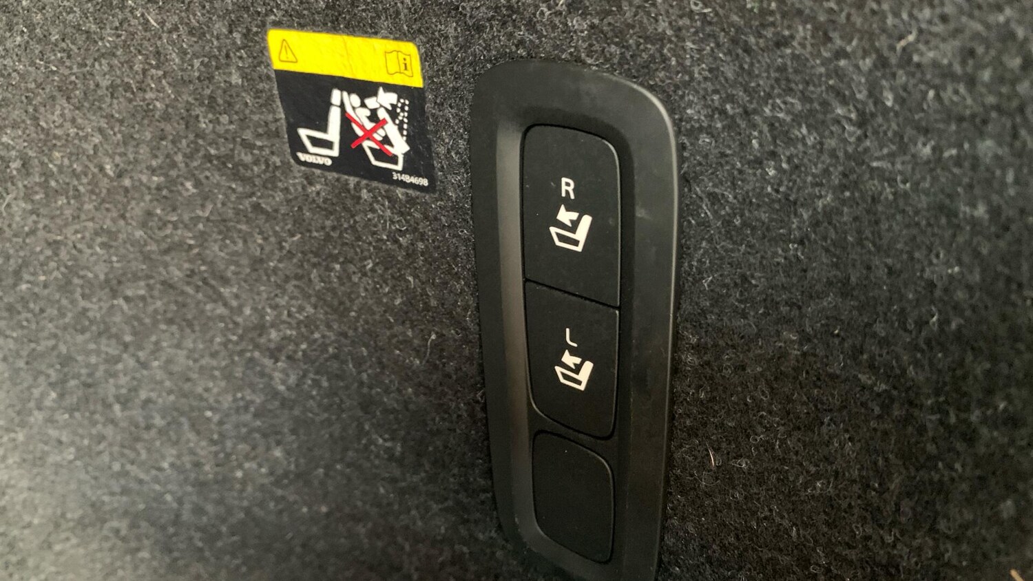 Used Volvo XC40 2019 for sale - 78156898: Photo 40