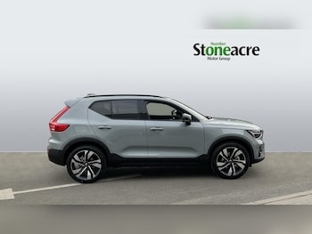 Used Volvo XC40 2026 for sale - 79362623: Photo