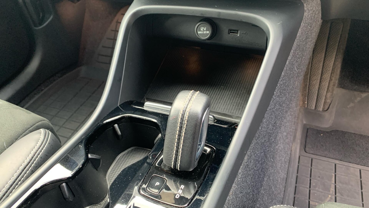 Used Volvo XC40 2021 for sale - 76824561: Photo 27